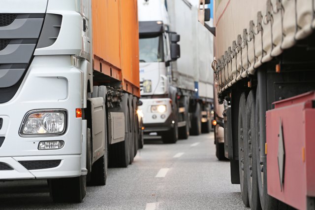Lkw-Stau_2